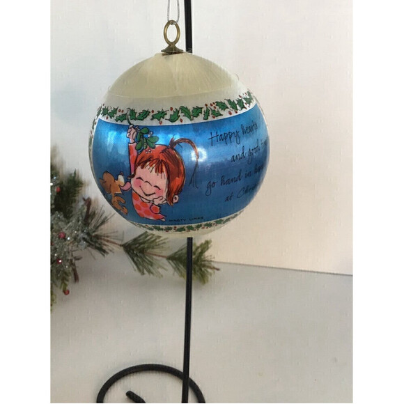 1981 Hallmark Keepsake Ornament - Marty Links - Picture 2 of 4